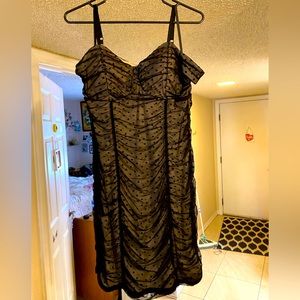 Black lined ruched formal sweetheart neckline cold shoulder XL mini dress